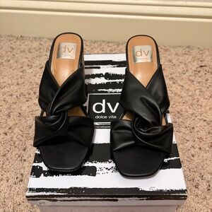 Dolce Vita Black Milna Sandals